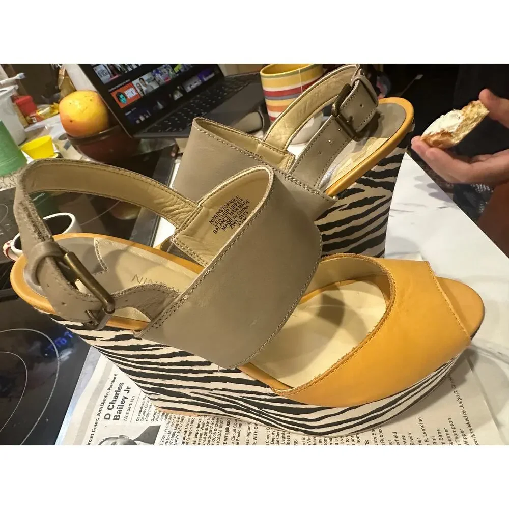 Nine West Wedge Sandals Size 8.5 - Zebra Print
